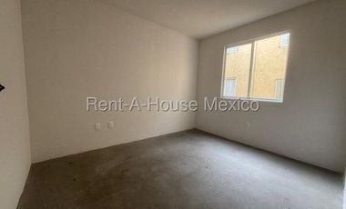 Departamento en Venta en Real Granada, Tecamac JL 26-926.