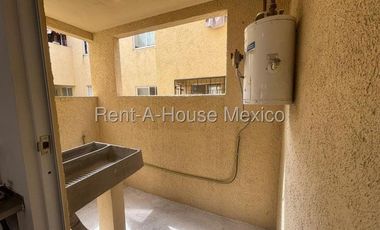 Departamento en Venta en Real Granada, Tecamac JL 26-926.