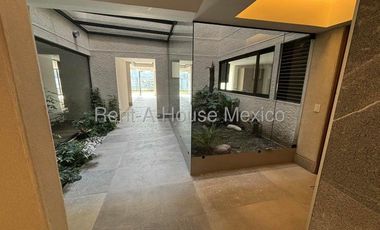 Departamento en Venta en Lomas de Tecamachalco, Naucalpan de Juarez CR 25-2573.