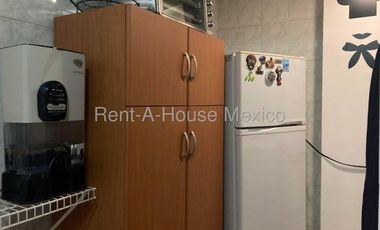 Departamento en Venta en Calle Volador, Lomas Verdes RU 25-3356.