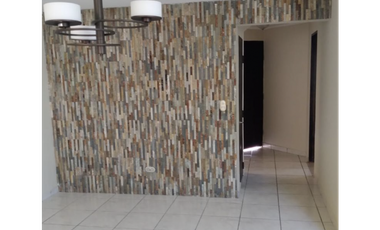 CONDADO DEL REY / 158M / 3 HABITACION / 2 NIVELES  / 2 PARKING / VACIA