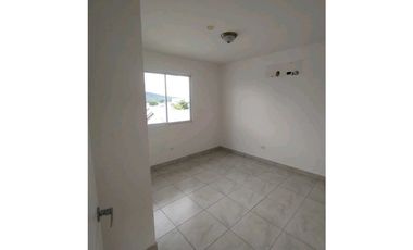 VENDO CASA DUPLEX ARRAIJAN PLAYA DORADA PH LAS OLAS