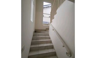 VENDO CASA DUPLEX ARRAIJAN PLAYA DORADA PH LAS OLAS