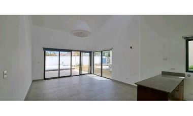 VENTA DE CASA DE PLAYA EN PH PUNTA PARAISO VILLAGE CORONADO 126m2 JP