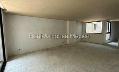 Departamento en Venta en Naucalpan de Juárez, Lomas de Tecamachalco  NC. 25-2573