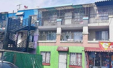 Departamento en venta en Fraccionamiento Valle San Pedro Urbi Villa del Campo, Tecámac 25-1817 MM