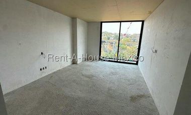 Departamento en Venta en Naucalpan de Juárez, Lomas de Tecamachalco AM. 25-2573
