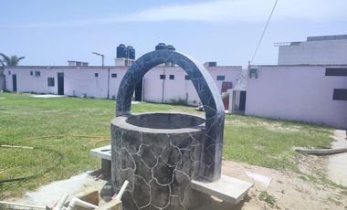 Edificio Comercial en Playa Azul, Tuxpan 25-1723 MM