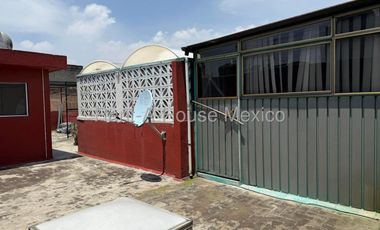 Casa en Venta en Venustiano Carranza, Emilio Carranza AM. 26-144
