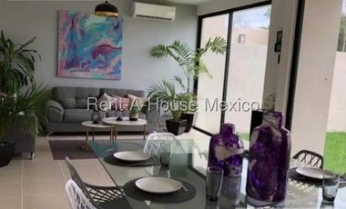 Casa en Venta en Conkal ,Conkal CR 25-3009.