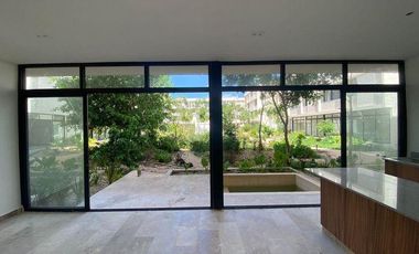 Casa en Venta en Temozon Norte, Merida CR 25-393.