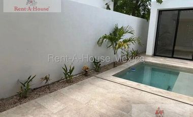 Casa en Venta en Conkal , Conkal CR 26-765.