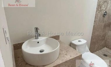 Casa en Venta en Conkal , Conkal CR 26-765.