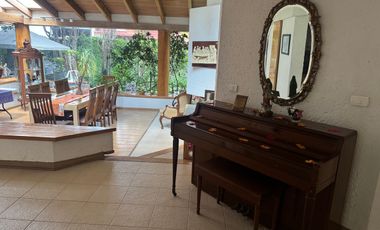 Vendo Casa en Condominio con gran jardín