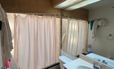 Vendo Casa en Condominio con gran jardín