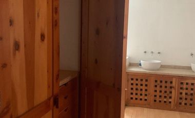 Casa en condominio para remodelar totalmente sobre Desierto de los Leones