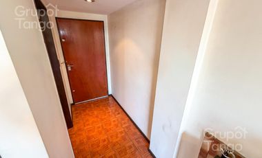 Venta Departamento Tres Ambientes Villa Crespo balcon corrido contrafrente cochera APTO CRÉDITO
