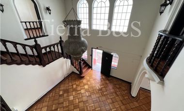 CASA CON ESTATUS BIEN PATRIMONIAL