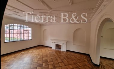 CASA CON ESTATUS BIEN PATRIMONIAL