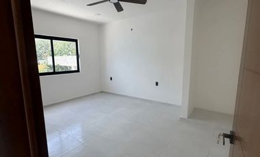 Casa moderna y nueva en venta