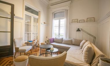 Espectacular casa en ph de estilo en Caballito