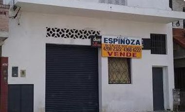 Galpón + 2 deptos Excelente ubicación