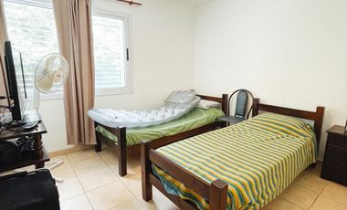 Casa en  VENTA en SALSIPUEDES APTO CRÉDITO - 2 Dormitorios - Pileta, Quincho