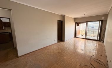 Alquiler departamento 3 ambientes en Lomas De Zamora
