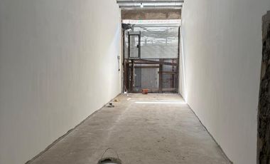 Local en Lanús Este