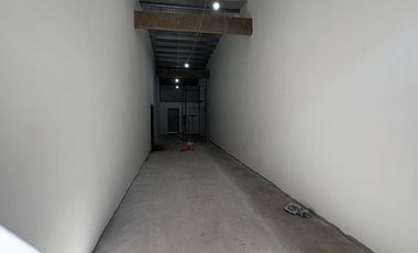 Local en Lanús Este