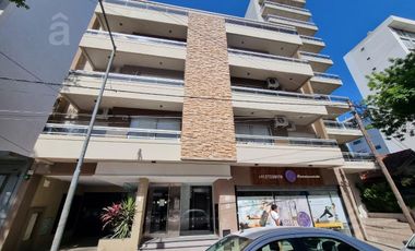 Departamento en alquiler en Villa Ballester-2 ambientes con cochera-Céntrico.