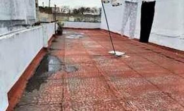 Casa en venta - 6 Dormitorios 6 Baños - 237Mts2 - Nueva Pompeya