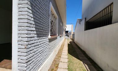 Departamento en alquiler 1 dormitorio c/ cochera Av. Tejeda- Cerro de las Rosas