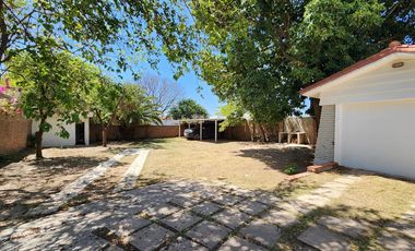 Departamento en alquiler 1 dormitorio c/ cochera Av. Tejeda- Cerro de las Rosas