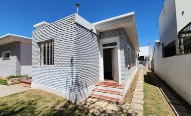 Departamento en alquiler 1 dormitorio c/ cochera Av. Tejeda- Cerro de las Rosas