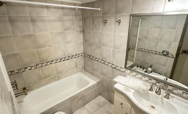 excelente 4 ambientes . Suite. 4 baños. Cochera