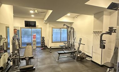 excelente 4 ambientes . Suite. 4 baños. Cochera