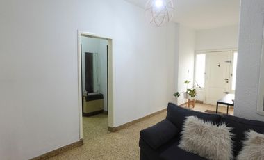 Casa en Turdera con 2 dormitorios, excelente ubicación - APTA CRÉDITO