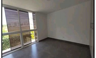 VENTA DE CASA EN UN LUGAR PRIVILEGIADO EN SAN CARLOS, SAN JOSÉ JP