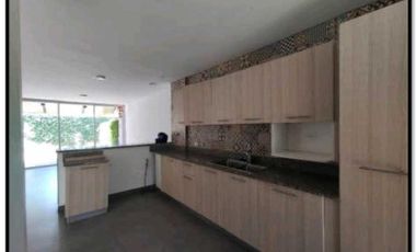 VENTA DE CASA EN UN LUGAR PRIVILEGIADO EN SAN CARLOS, SAN JOSÉ JP