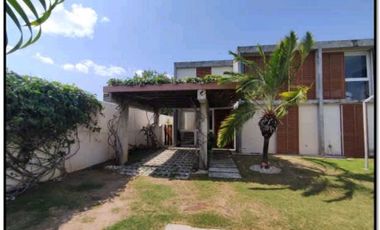 VENTA DE CASA EN UN LUGAR PRIVILEGIADO EN SAN CARLOS, SAN JOSÉ JP