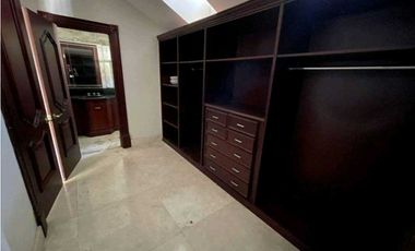 VENTA DE CASA EN URBANIZACION DOS MARES 1473M2 JP