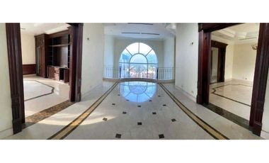 VENTA DE CASA EN URBANIZACION DOS MARES 1473M2 JP