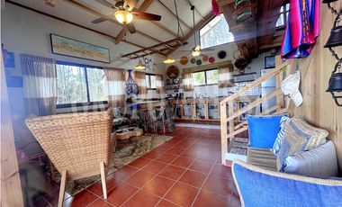 OPORTUNIDAD! Se Alquila hermosa Casa en Altos del Maria