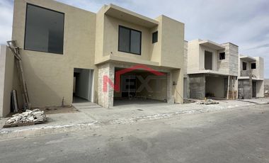 PRE-VENTA DE CASA EN VALLE DE FONTANA (CASA #3)