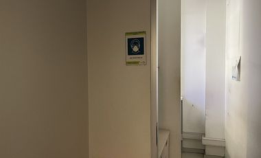 SE ARRIENDA LOCAL COMERCIAL EN AV. VALPARAÍSO (CÓD. 389)