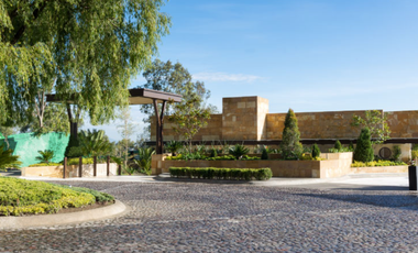 EN VENTA departamento en  Residencial Bosques; Baja de precio