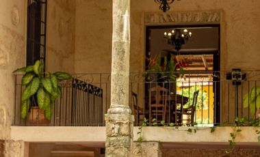Hacienda de 300 ha y cenote privado, en venta en Tecoh