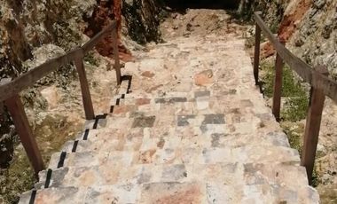 Hacienda de 300 ha y cenote privado, en venta en Tecoh