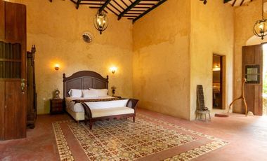 Hacienda de 300 ha y cenote privado, en venta en Tecoh
